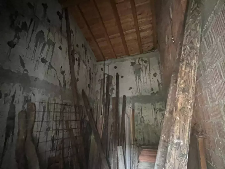 Immagine 22 di Rustico / casale in vendita  in Via Inglagna a Tramonti Di Sopra