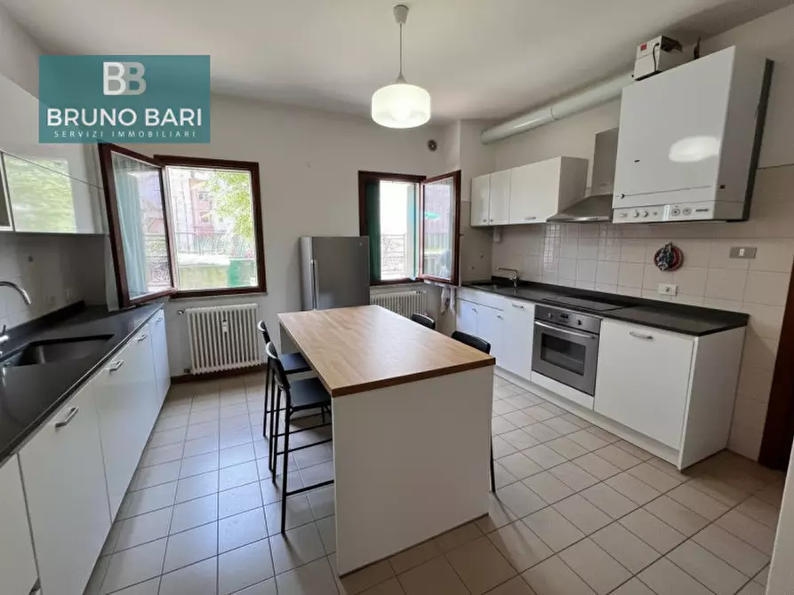 Immagine 3 di Appartamento in vendita  in Mazzini a Cimolais