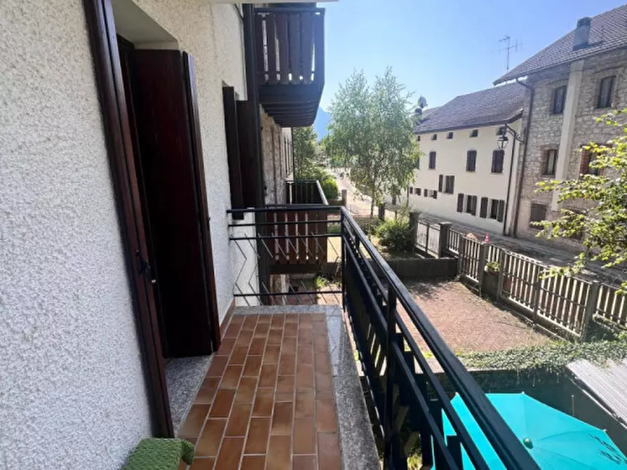 Immagine 17 di Appartamento in vendita  in Mazzini a Cimolais