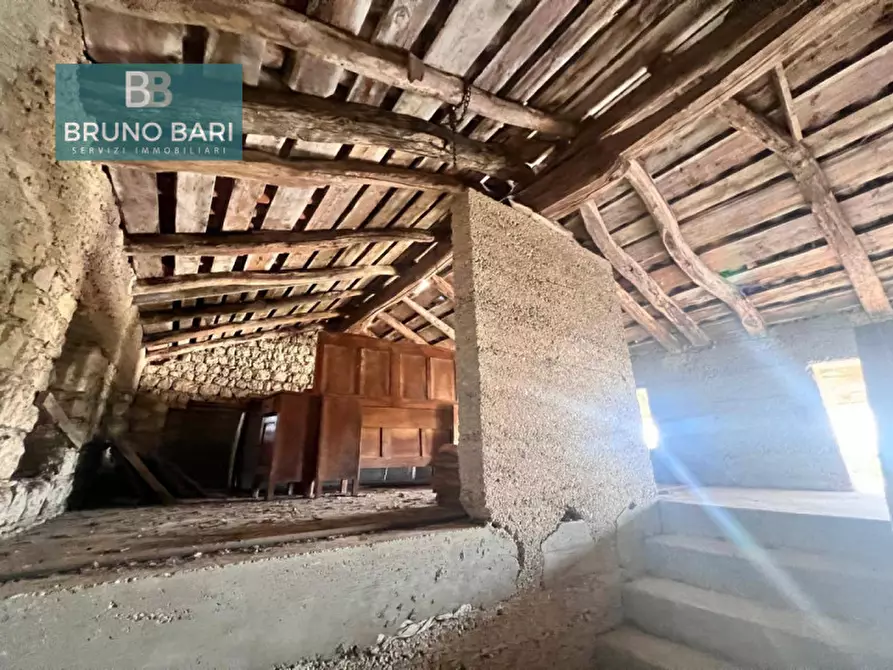 Immagine 10 di Rustico / casale in vendita  in Via Umberto Saba a Aviano