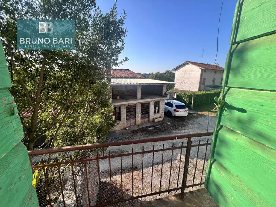 Immagine 13 di Rustico / casale in vendita  in Via Umberto Saba a Aviano