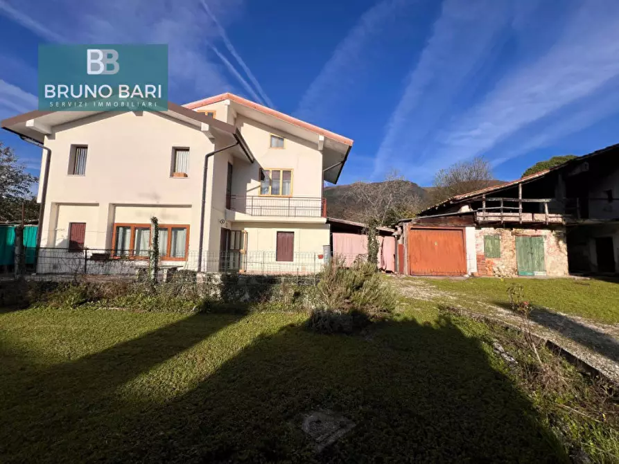 Immagine 1 di Casa indipendente in vendita  in Via Monte Cavallo a Aviano
