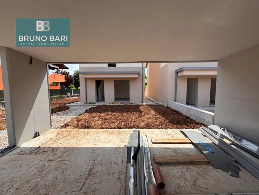 Immagine 6 di Casa indipendente in vendita  in Via San Antonio a Roveredo In Piano