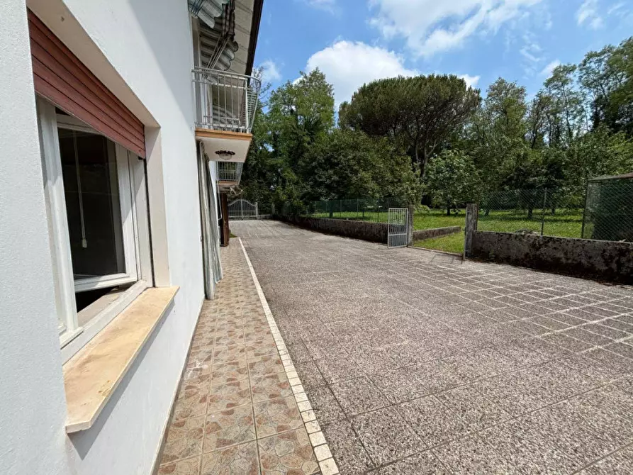 Immagine 18 di Villetta a schiera in vendita  in Via Basilio a Aviano