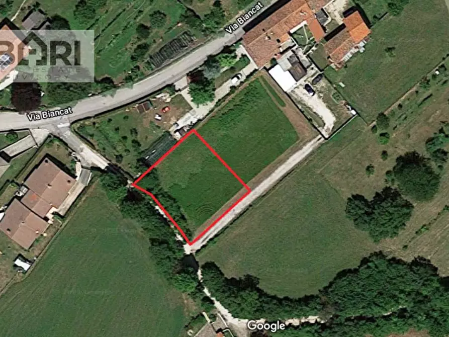 Immagine 1 di Terreno in vendita  in Via Fogliino a Aviano