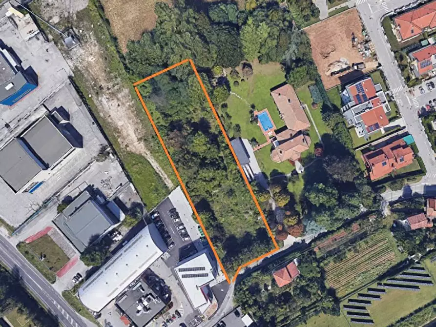 Immagine 2 di Terreno in vendita  in Via Alessandro Volta a Pordenone