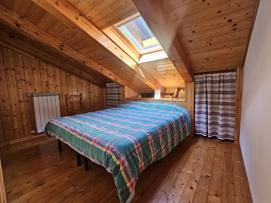 Immagine 13 di Appartamento in vendita  in frazione Arnago a Malè