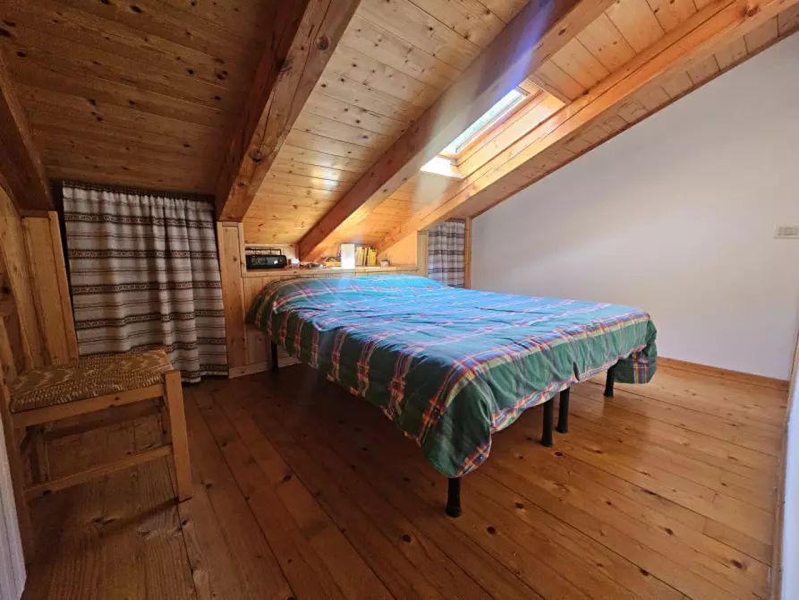 Immagine 14 di Appartamento in vendita  in frazione Arnago a Malè