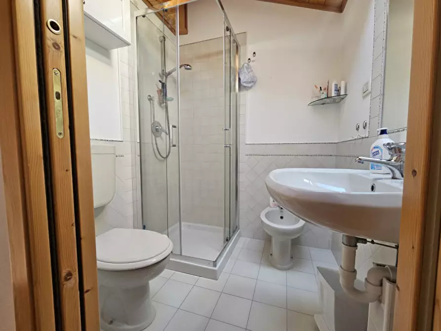 Immagine 19 di Appartamento in vendita  in frazione Arnago a Malè