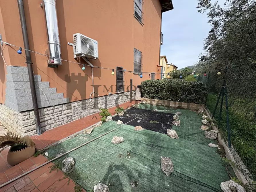 Immagine 20 di Appartamento in vendita  in Viale Console Flaminio 77 a Tuoro Sul Trasimeno