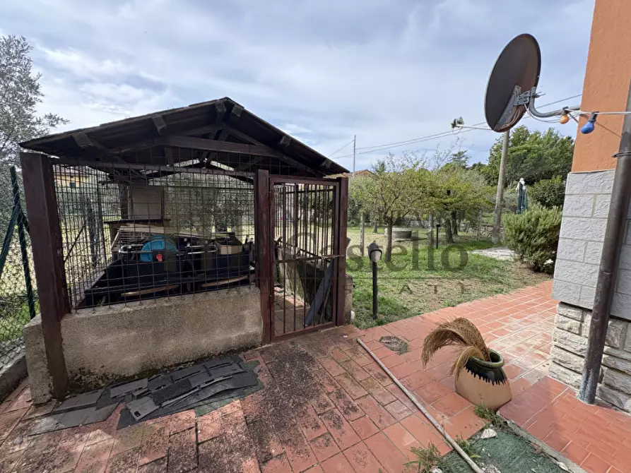 Immagine 21 di Appartamento in vendita  in Viale Console Flaminio 77 a Tuoro Sul Trasimeno