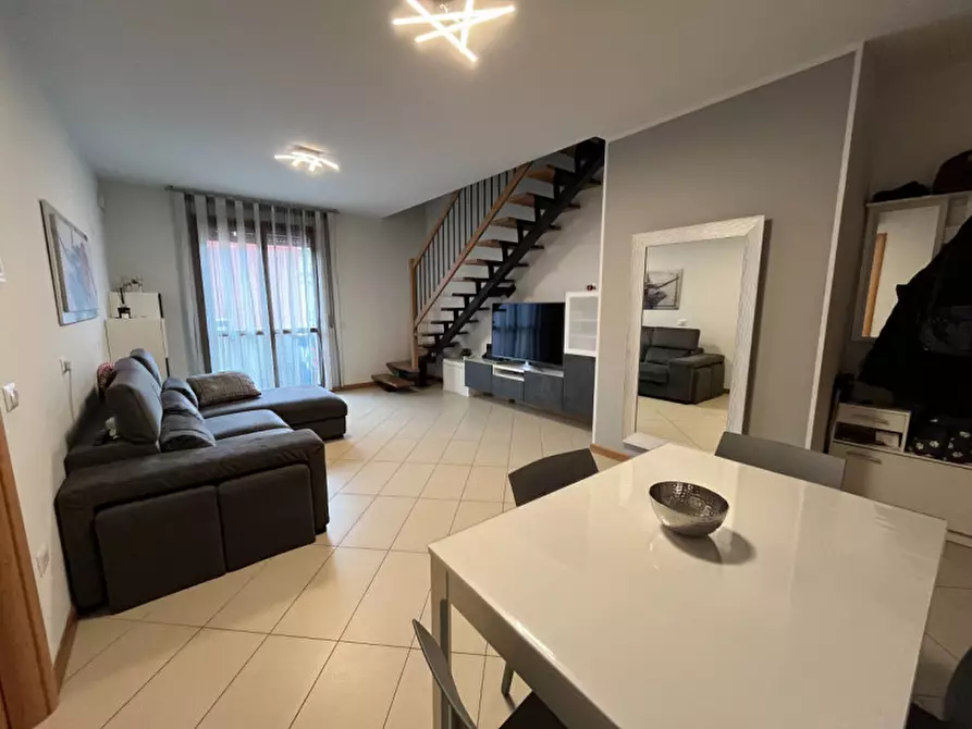 Immagine 1 di Appartamento in vendita  in via Aquileia a Mestrino