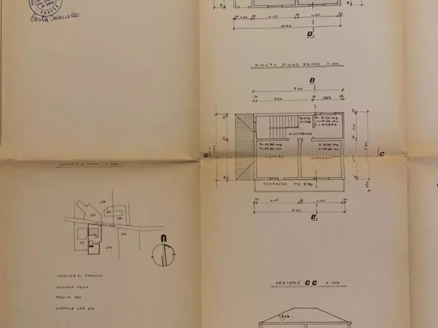 Immagine 1 di Casa indipendente in vendita  a Padova