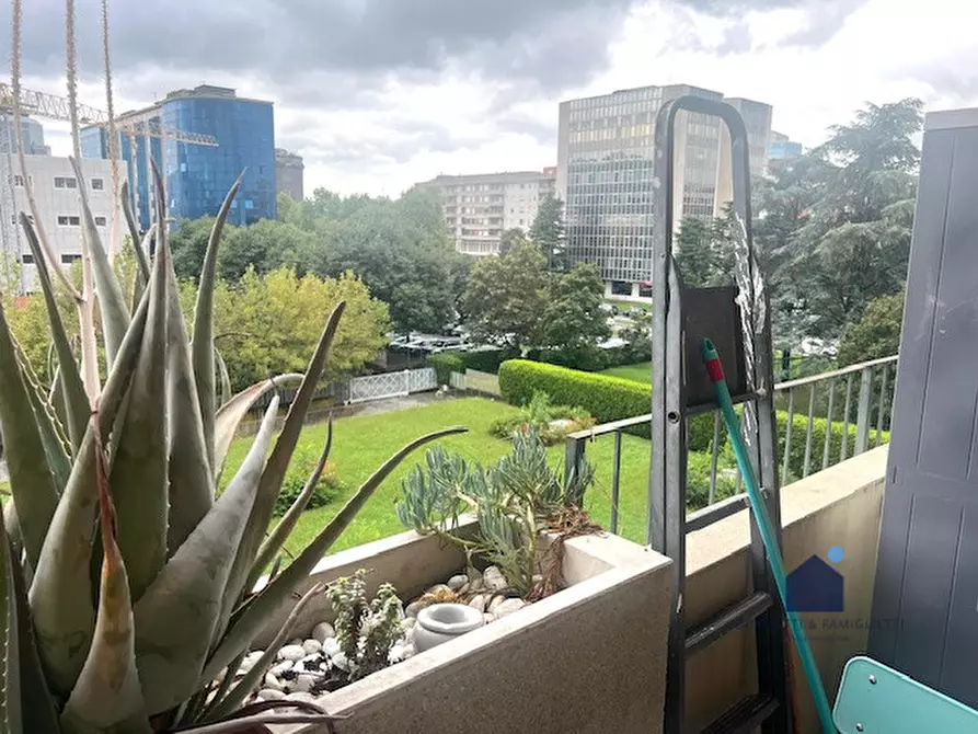 Immagine 4 di Ufficio in affitto  a Brescia