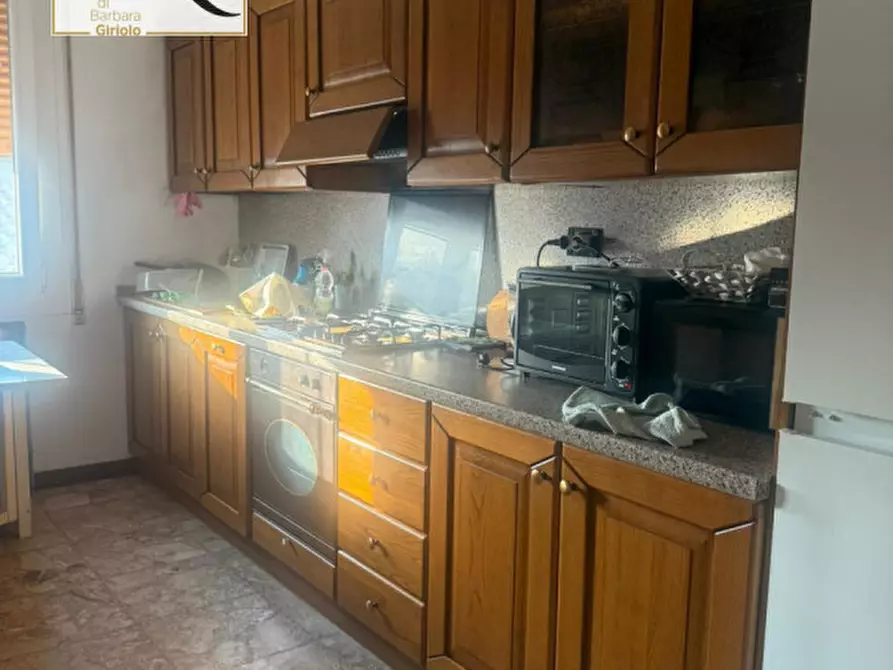 Immagine 2 di Appartamento in vendita  a Lendinara