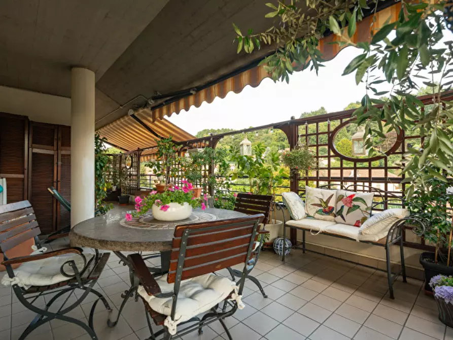 Immagine 1 di Attico in vendita  in corso casale 283 a Torino