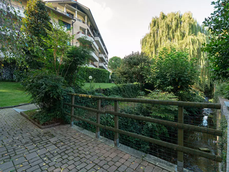 Immagine 8 di Attico in vendita  in Corso Casale 283 a Torino