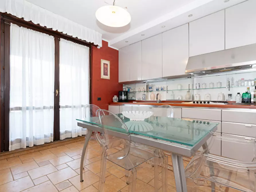 Immagine 16 di Attico in vendita  in corso casale 283 a Torino