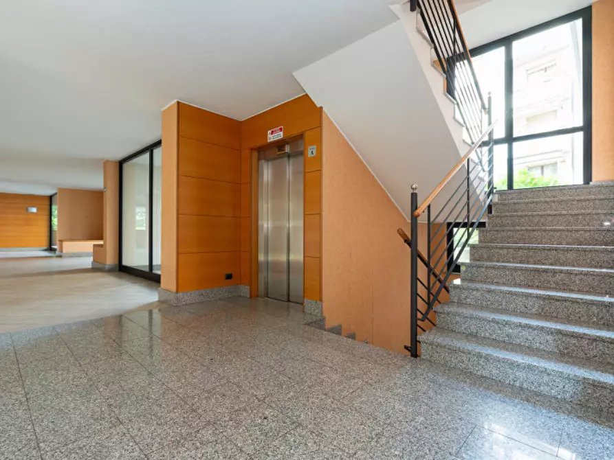 Immagine 34 di Attico in vendita  in corso casale 283 a Torino