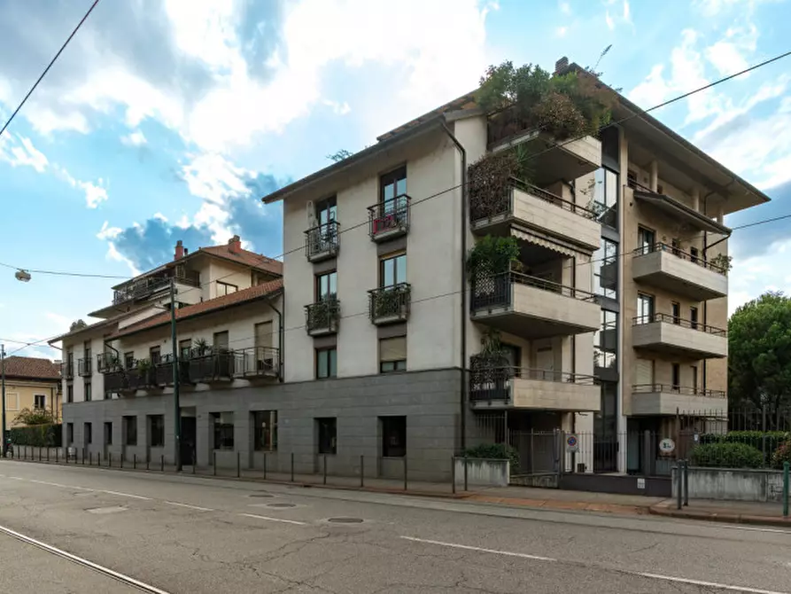 Immagine 39 di Attico in vendita  in Corso Casale 283 a Torino