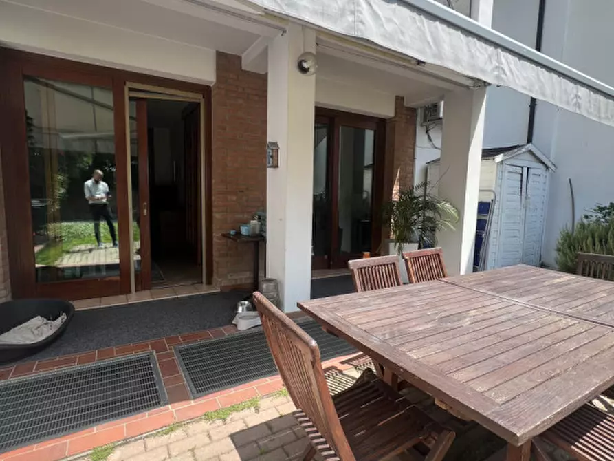 Immagine 27 di Villetta a schiera in vendita  in Via Ciro Menotti 5 a Vigonovo