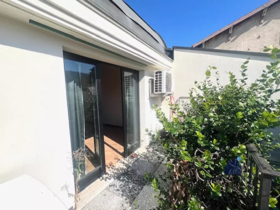 Immagine 25 di Appartamento in vendita  in Via Pietro Marone a Brescia