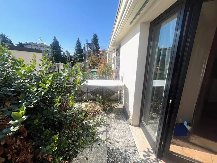 Immagine 26 di Appartamento in vendita  in Via Pietro Marone a Brescia