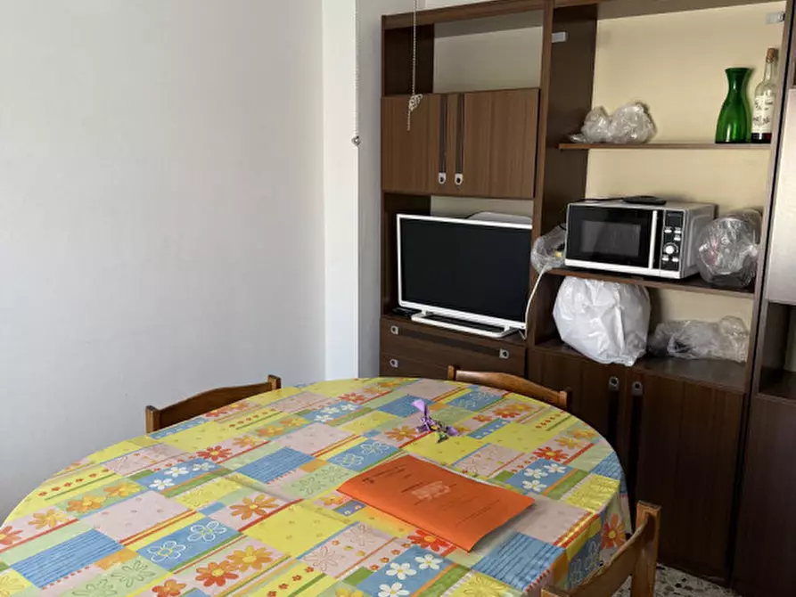 Immagine 3 di Appartamento in vendita  in Via Trieste a Senigallia