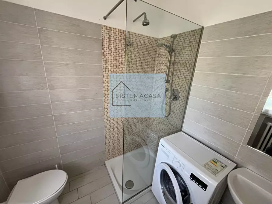 Immagine 26 di Appartamento in vendita  in Viale Monreale a Cervia