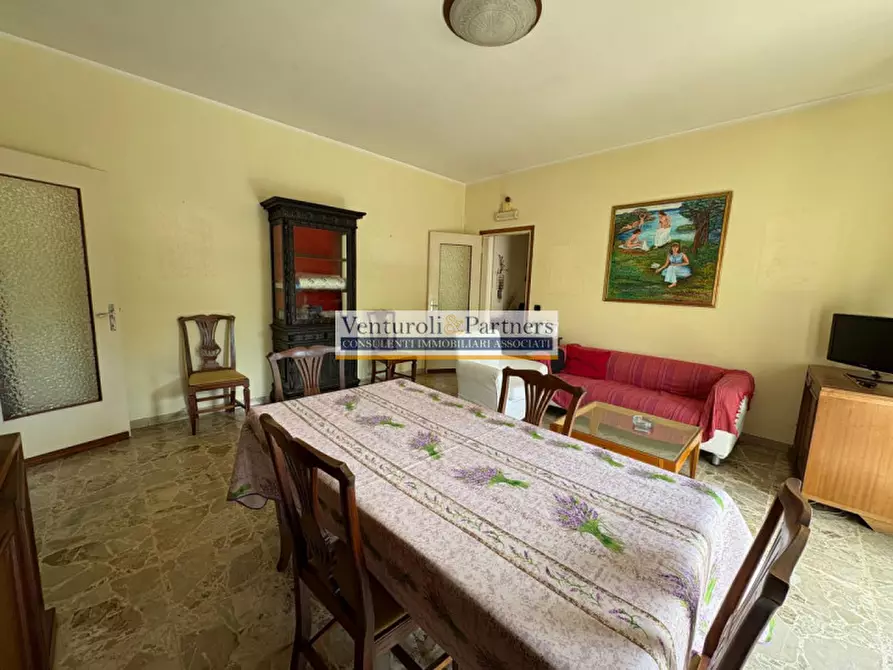 Immagine 9 di Appartamento in vendita  in Via Grezze a Desenzano Del Garda