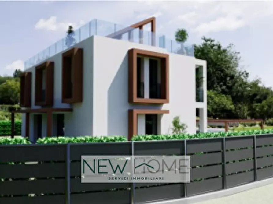 Immagine 4 di Villa in vendita  in via adige 2 a Peschiera Del Garda