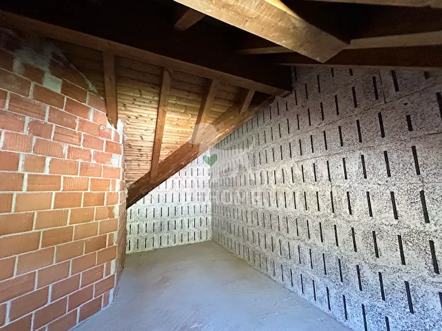 Immagine 12 di Monolocale in vendita  in Via Valcanale,  90 a Tarvisio