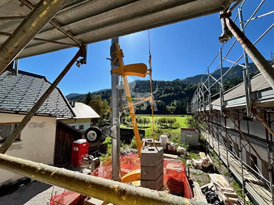 Immagine 13 di Monolocale in vendita  in Via Valcanale,  90 a Tarvisio