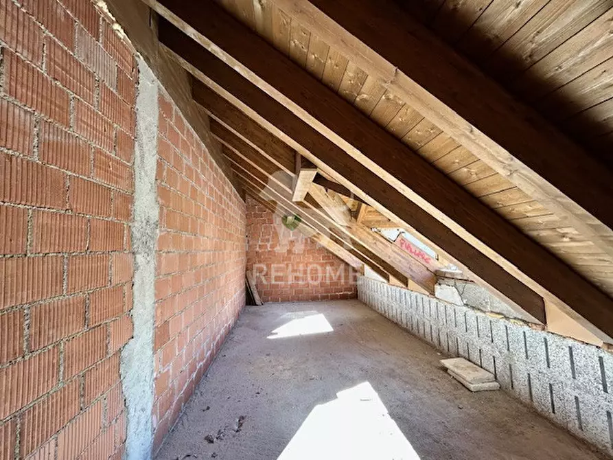 Immagine 15 di Monolocale in vendita  in Via Valcanale,  90 a Tarvisio