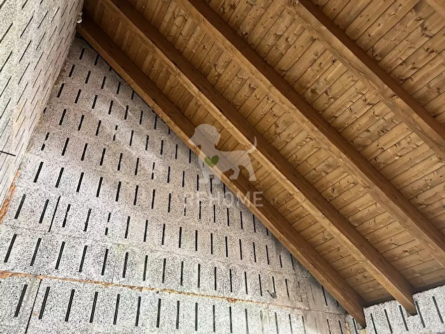 Immagine 25 di Monolocale in vendita  in Via Valcanale,  90 a Tarvisio