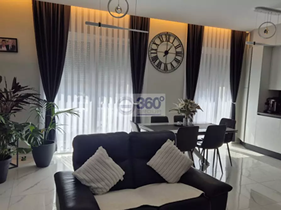 Immagine 4 di Appartamento in vendita  in Via Garibaldi a Rovato