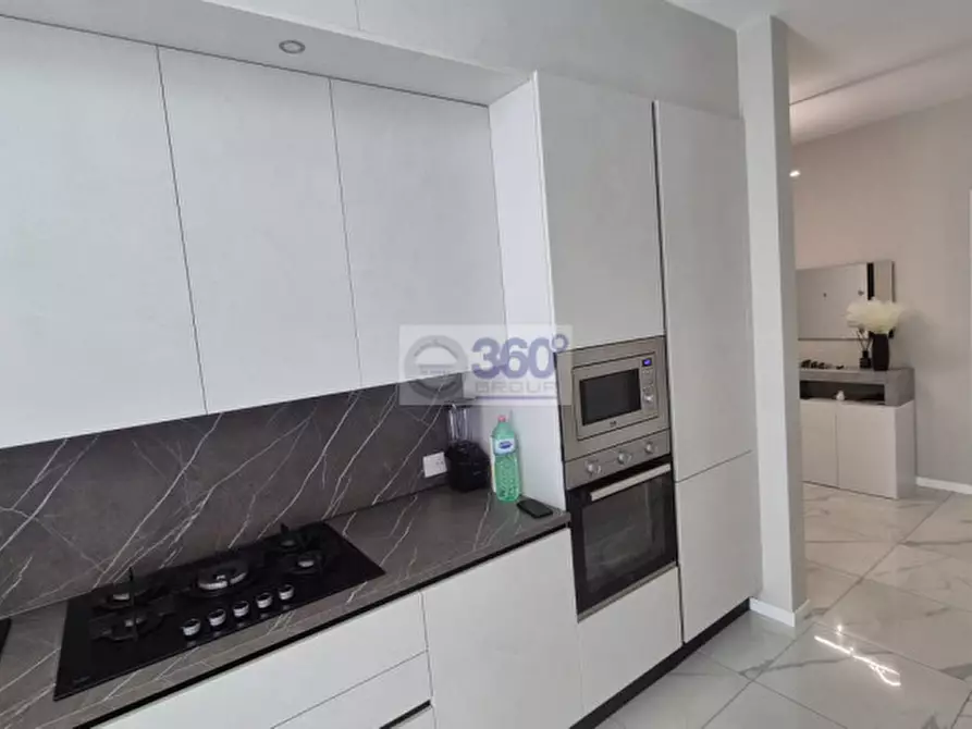 Immagine 8 di Appartamento in vendita  in Via Garibaldi a Rovato