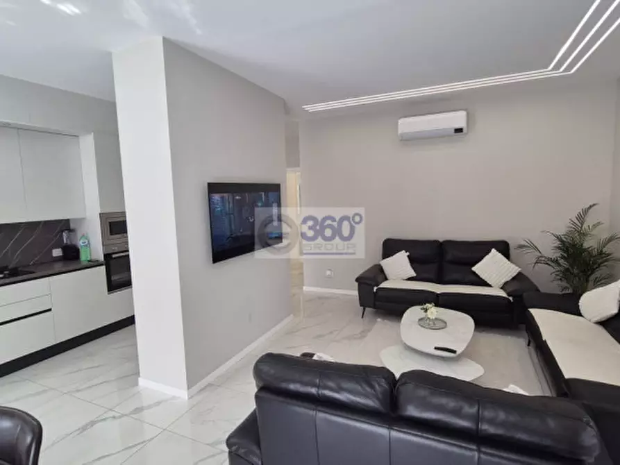 Immagine 10 di Appartamento in vendita  in Via Garibaldi a Rovato