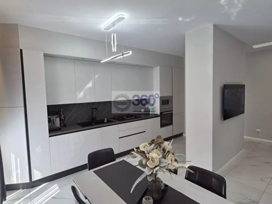 Immagine 13 di Appartamento in vendita  in Via Garibaldi a Rovato