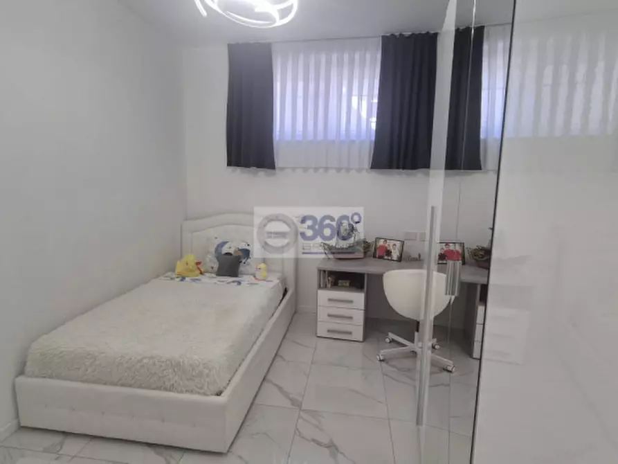 Immagine 21 di Appartamento in vendita  in Via Garibaldi a Rovato