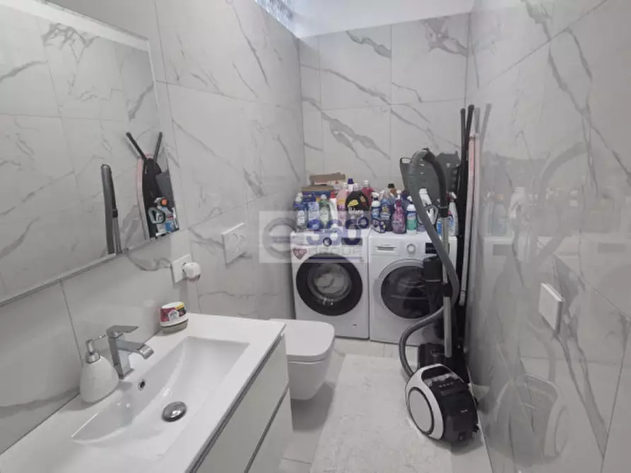 Immagine 23 di Appartamento in vendita  in Via Garibaldi a Rovato