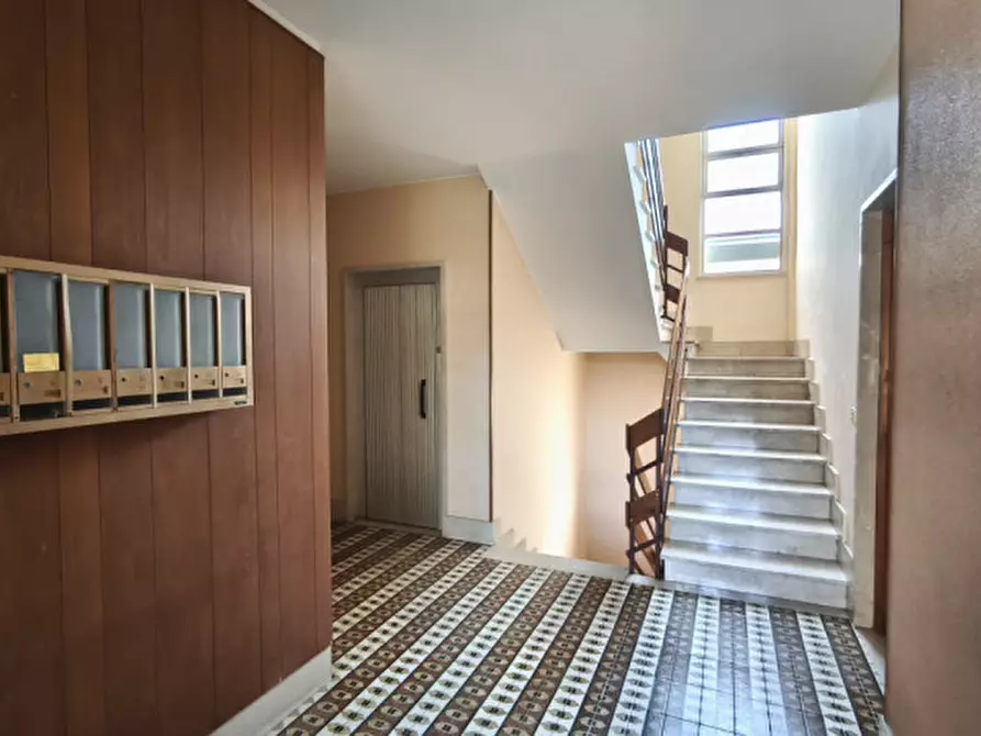 Immagine 17 di Appartamento in vendita  in Via Bonmoschetto a San Remo