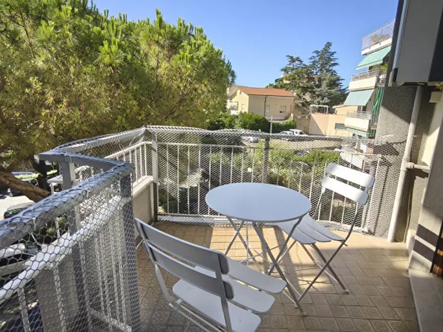 Immagine 24 di Appartamento in vendita  in Via Bonmoschetto a San Remo