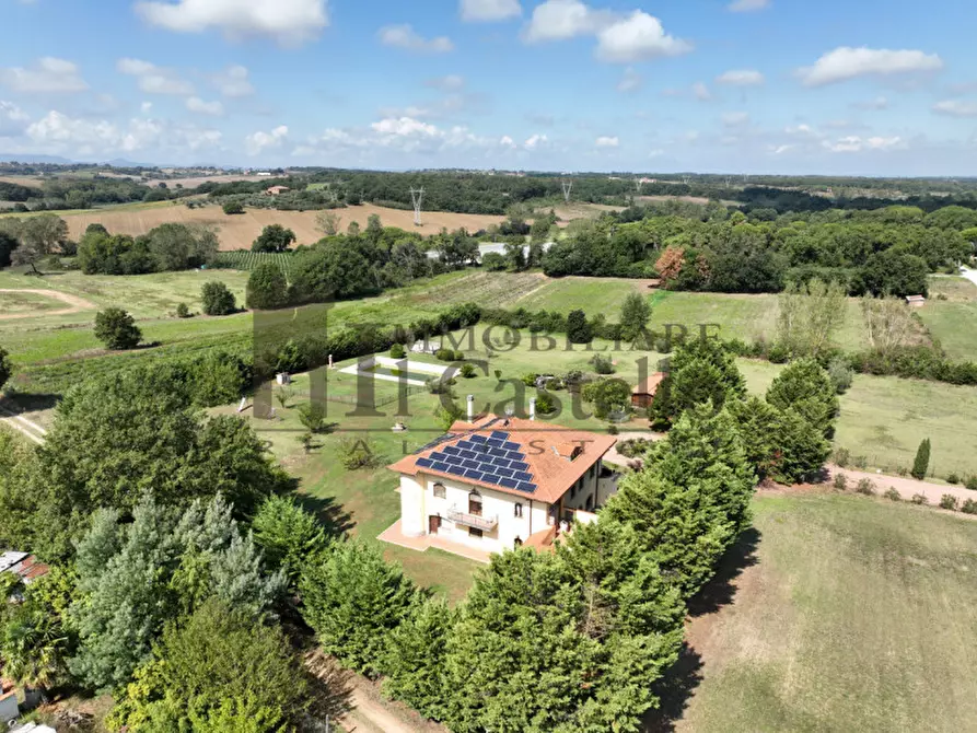 Immagine 8 di Villa in vendita  in Località Nonni a Castiglione Del Lago
