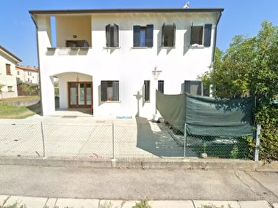 Immagine 3 di Casa indipendente in vendita  in Via San Girolamo, 6 a Nervesa Della Battaglia