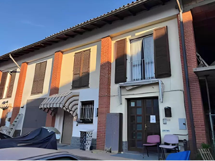 Immagine 7 di Appartamento in vendita  in Via Garibaldi 32/42 a Venegono Superiore