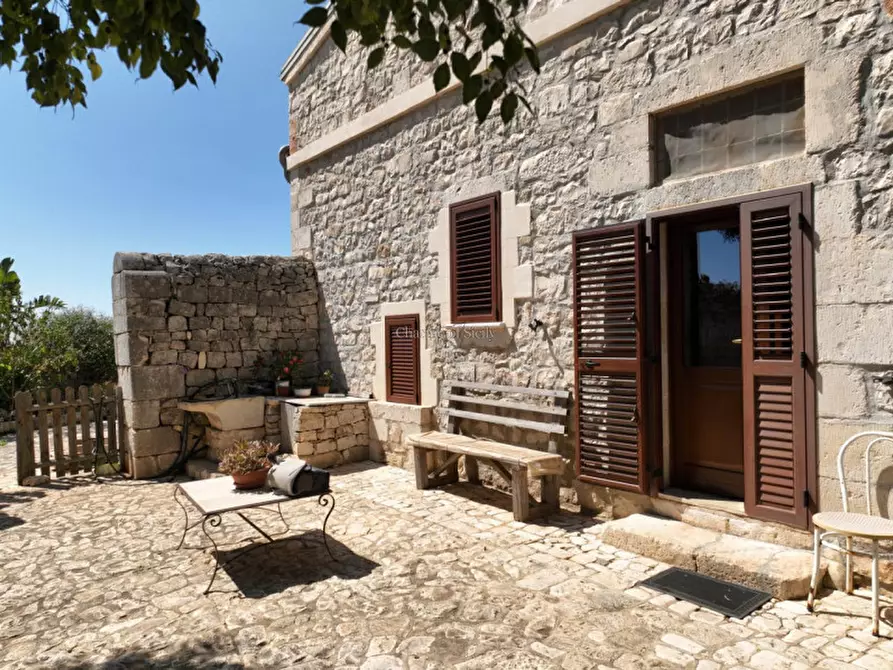 Immagine 3 di Casa indipendente in vendita  in VANELLA 105 a Modica