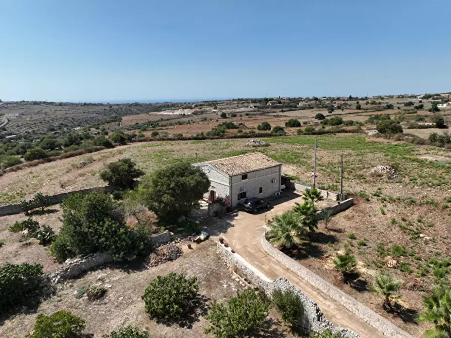 Immagine 10 di Casa indipendente in vendita  in VANELLA 105 a Modica
