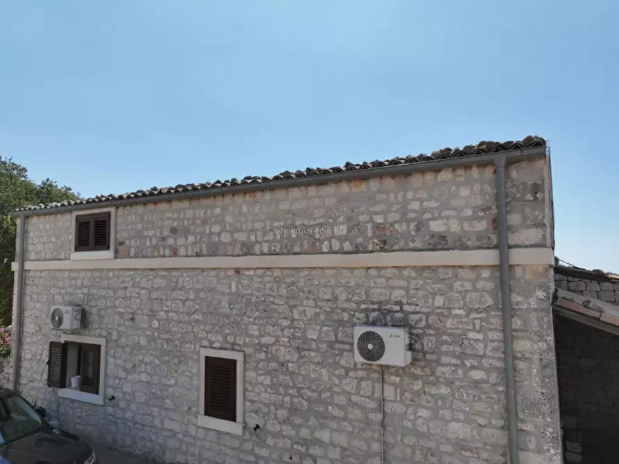 Immagine 14 di Casa indipendente in vendita  in VANELLA 105 a Modica