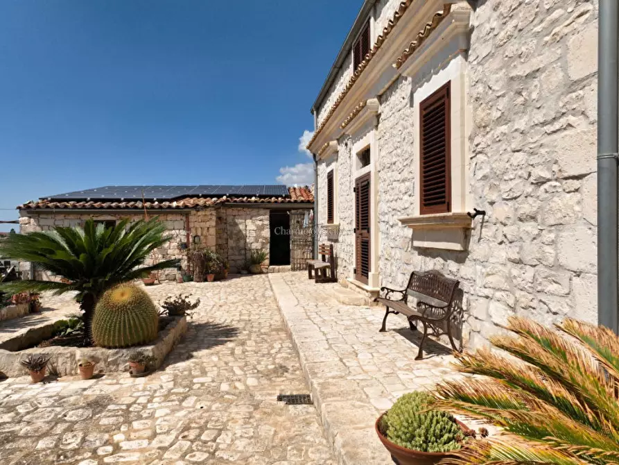 Immagine 19 di Casa indipendente in vendita  in VANELLA 105 a Modica